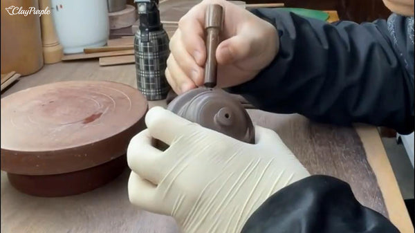 The Making of Purple Clay Teapot 90